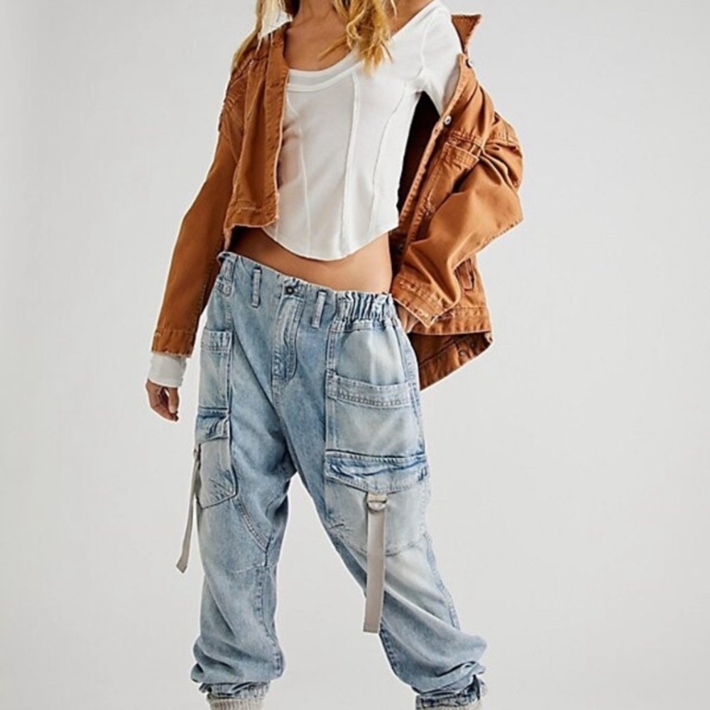 Free People We The Free Hazel Pull-On Drop-Waist Jeans Size XS Perfected Blue - Picture 6 of 13